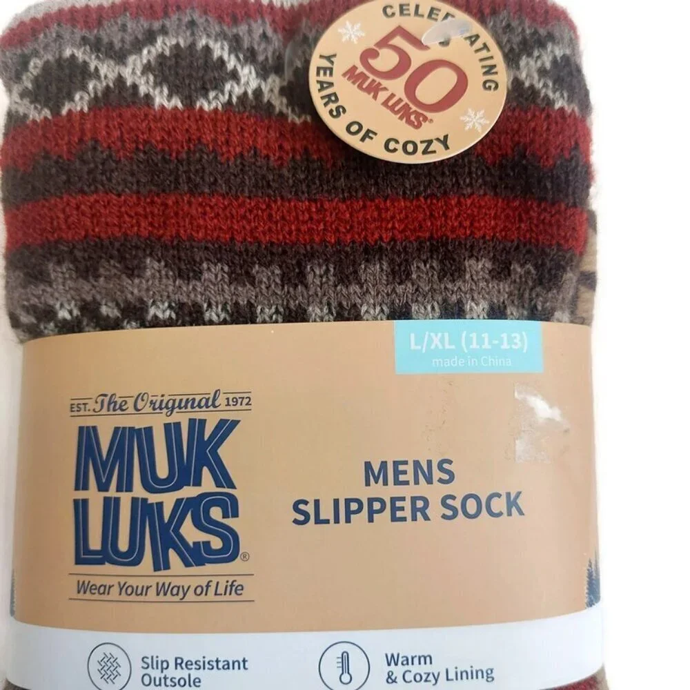 MUK LUKS Mens Slipper Socks Size L/XL Shoe Size 11/13 Red Warm Comfortable 50yrs